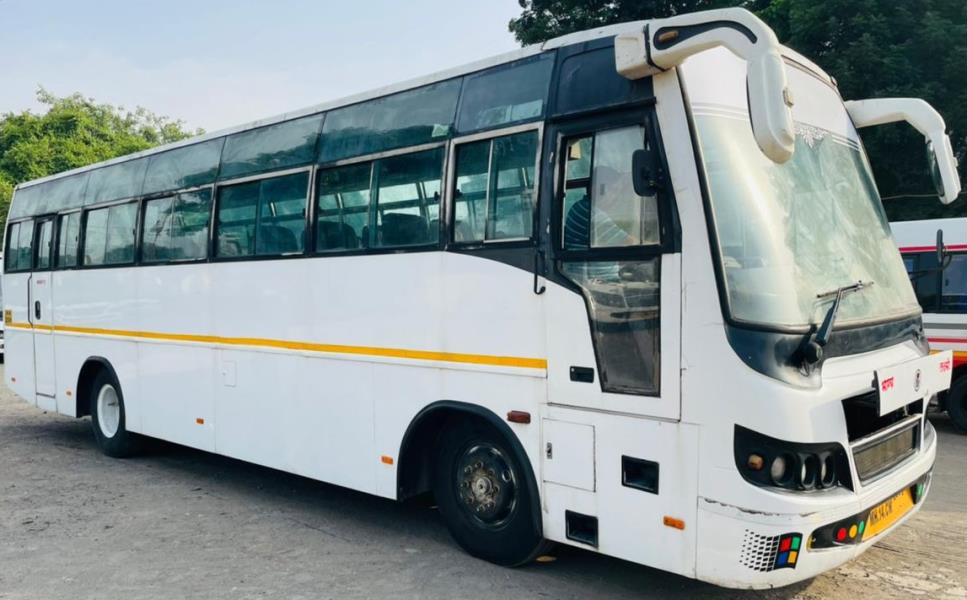 Tata 1512 image 3